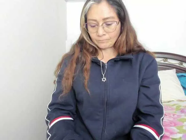 ELENA-XXX free chat on liveonude Image 18