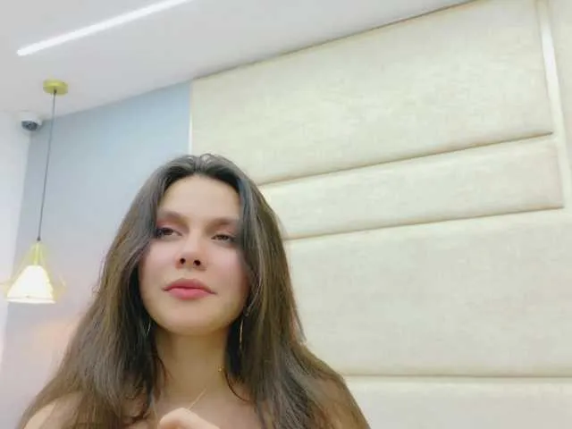 MaddieBryggs – webcam model profile photo Image 16