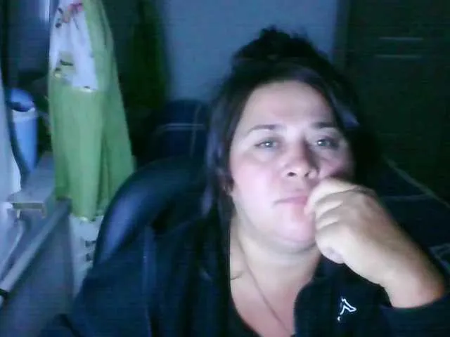 kaeliascorch – webcam model profile photo Image 3