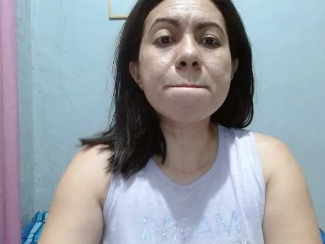 annybecca – webcam model profile photo Image 11