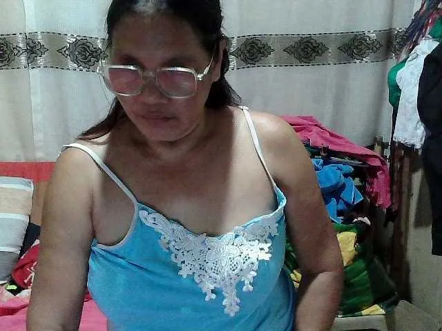 bunnydollstella – webcam model profile photo Image 11