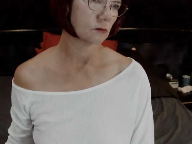 -Dirty-Bitch – webcam model profile photo Image 2