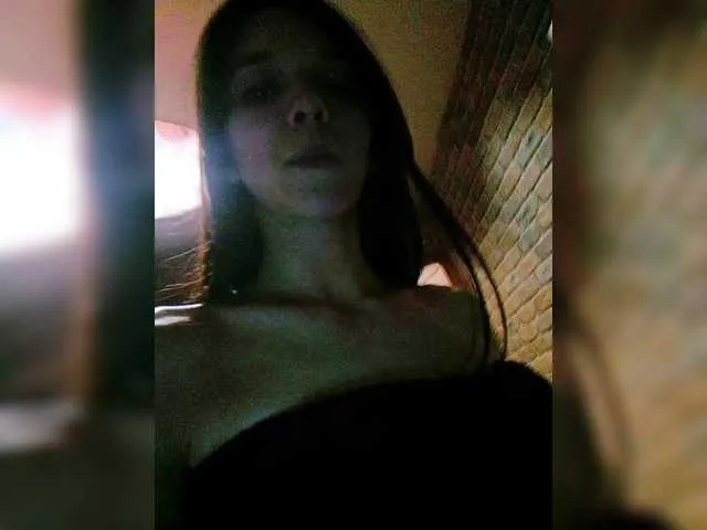 brandy_beby – webcam model profile photo Image 6
