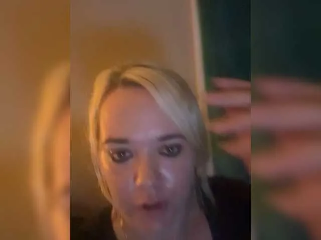 sexxibossbabe – webcam model profile photo