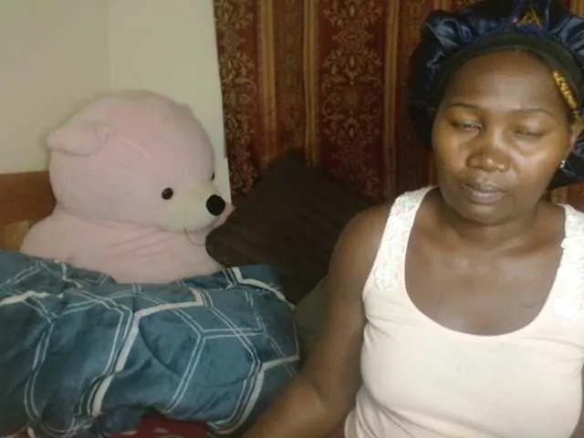 dreamyylilah – webcam model profile photo Image 14