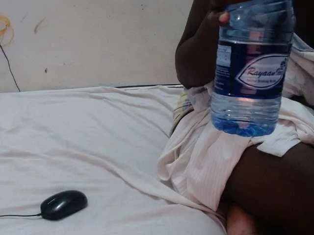 jskchwkdbcn – webcam model profile photo Image 4