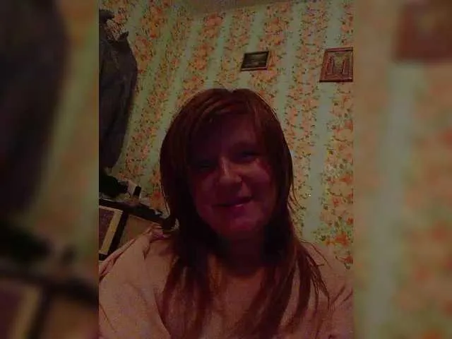 Likachkaa – webcam model profile photo Image 4