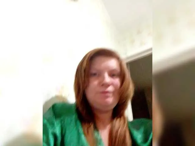 Likachkaa – webcam model profile photo Image 7