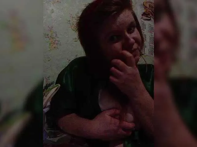 Likachkaa – webcam model profile photo Image 9