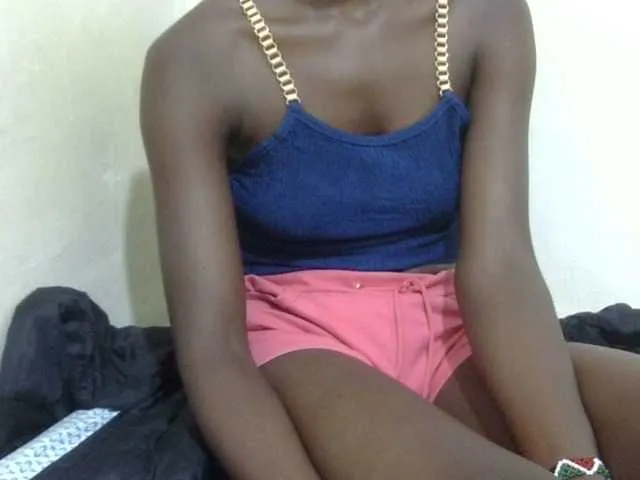 ormary – webcam model profile photo Image 2