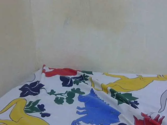 ormary – webcam model profile photo Image 3