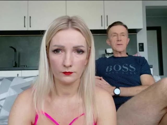 emmiemurray – webcam model profile photo Image 3