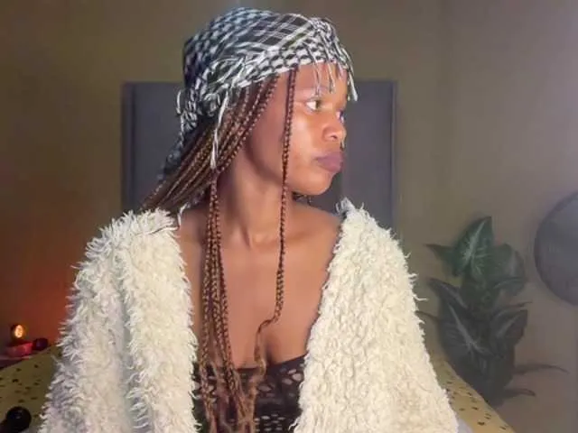 wildtequilla – webcam model profile photo Image 6