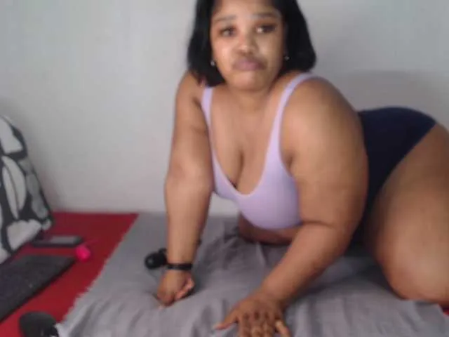 bellacontessa21 – webcam model profile photo Image 15