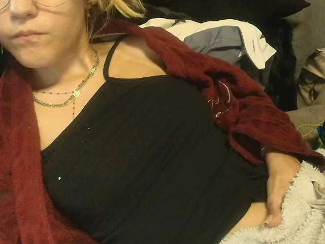 Sexydoll251 – webcam model profile photo