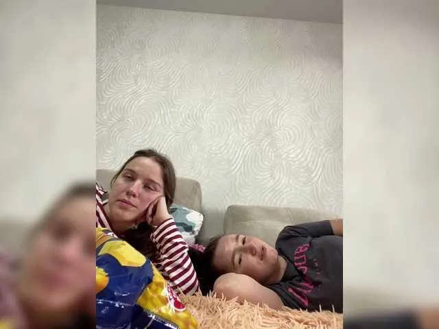 GeminiCode22 – webcam model profile photo Image 15