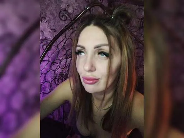 inspiration_in_frame – webcam model profile photo Image 11