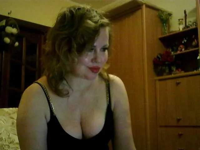 taylorharp – webcam model profile photo Image 6