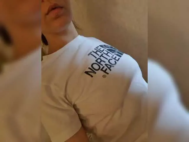 VibroMashulkaDashulka – webcam model profile photo Image 5