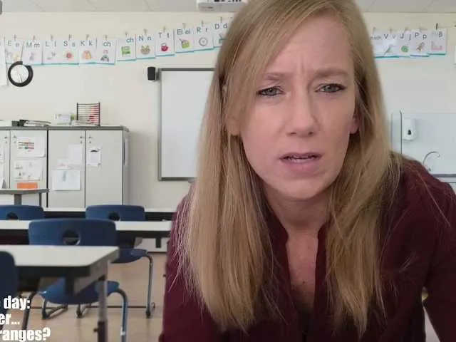 your_dolls – webcam model profile photo Image 5