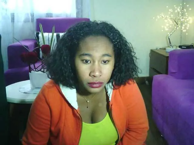 AnnaSissi – webcam model profile photo Image 10