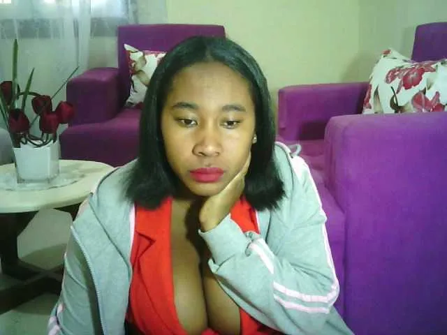 AnnaSissi – webcam model profile photo Image 12