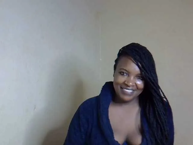 xlunami – webcam model profile photo Image 6