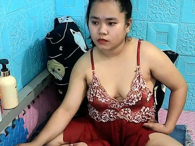 naomirhoades – webcam model profile photo Image 4