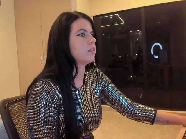 Anallovess – webcam model profile photo Image 11