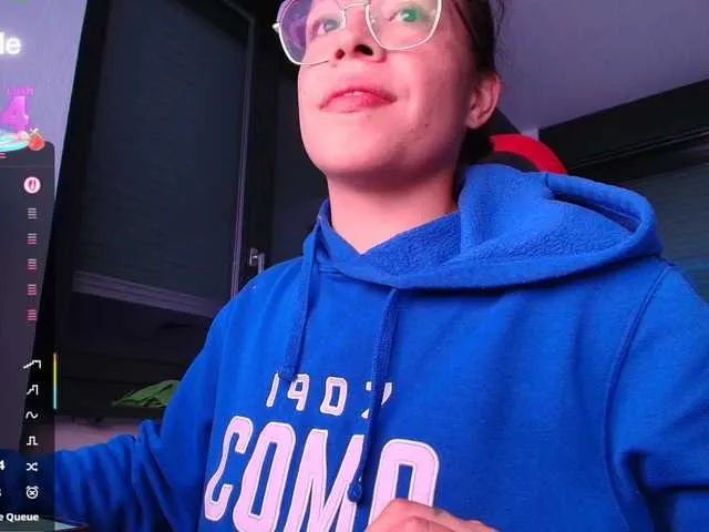 sharonnikol1's Thumb Image