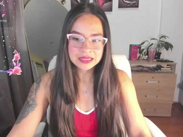 PeachGirl – webcam model profile photo Image 17