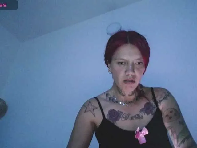 escar_let – webcam model profile photo Image 16
