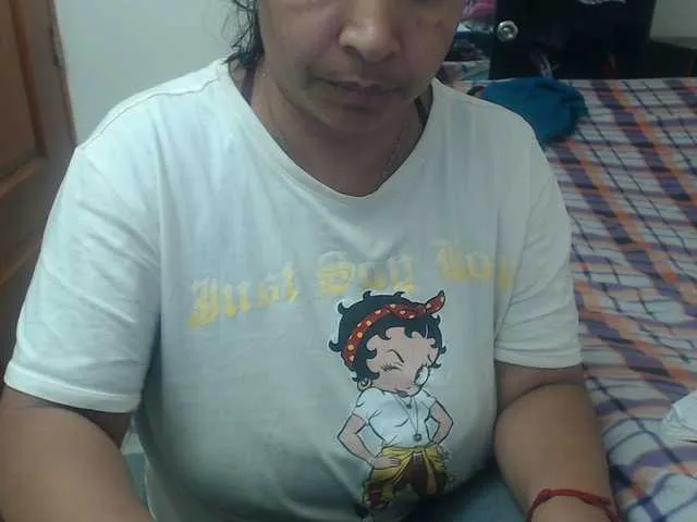 thenigthpassion – webcam model profile photo Image 12