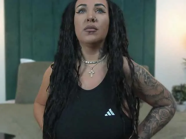 korinaluvv – webcam model profile photo Image 15