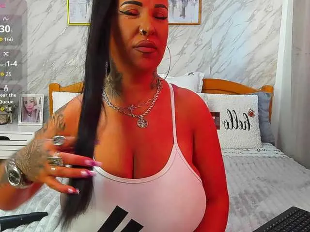 korinaluvv – webcam model profile photo Image 18