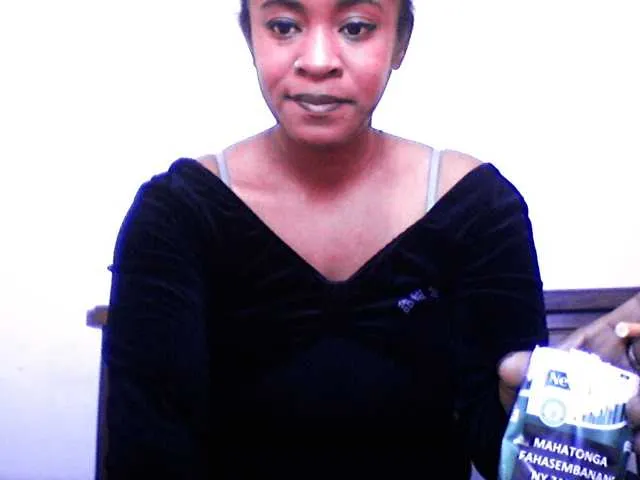 GeminiCode22 – webcam model profile photo Image 17