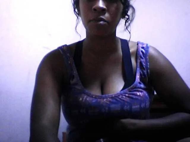 GeminiCode22 – webcam model profile photo Image 2