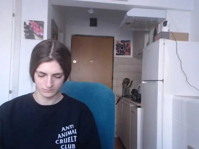 korinaluvv – webcam model profile photo Image 4