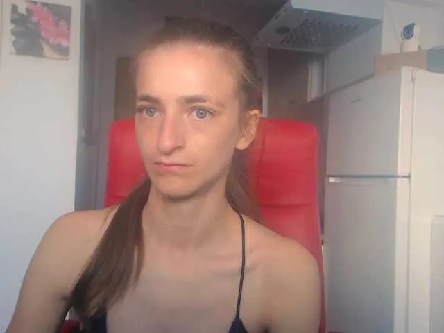 korinaluvv – webcam model profile photo Image 5