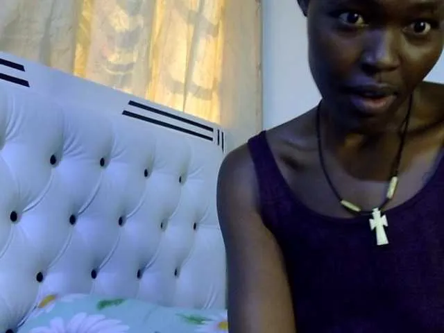 Smallgirl21 – webcam model profile photo