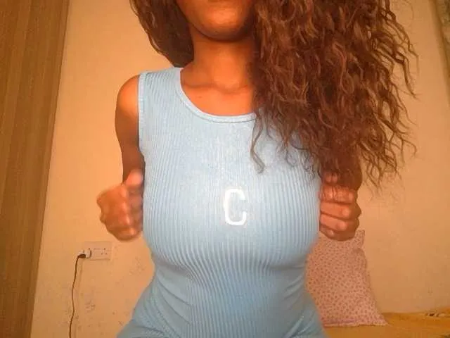 candylux4 – webcam model profile photo Image 6