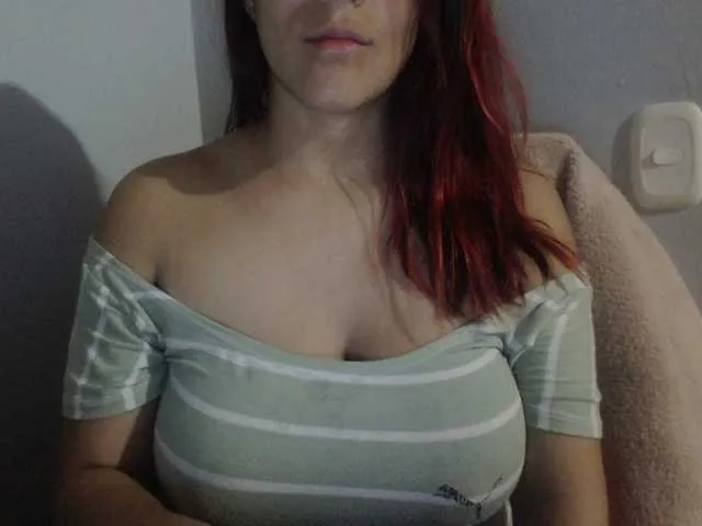 AlexisGrays – webcam model profile photo Image 8