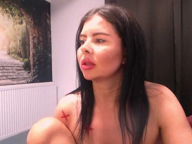 glossybabe_ – webcam model profile photo Image 10