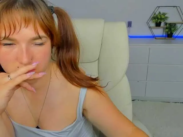 ELENA-XXX – webcam model profile photo Image 5