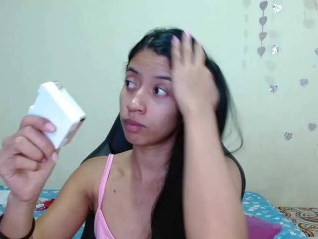 xunybany – webcam model profile photo Image 13