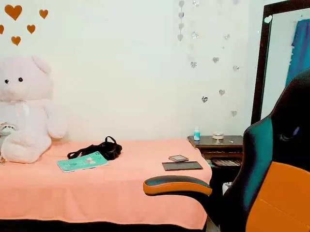 xunybany – webcam model profile photo Image 5