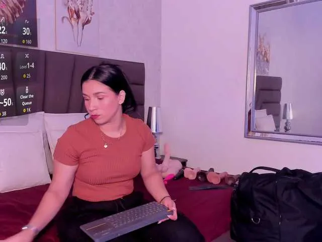 tara9hippo – webcam model profile photo Image 12