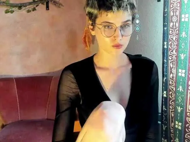 mayadashaaa – webcam model profile photo Image 7