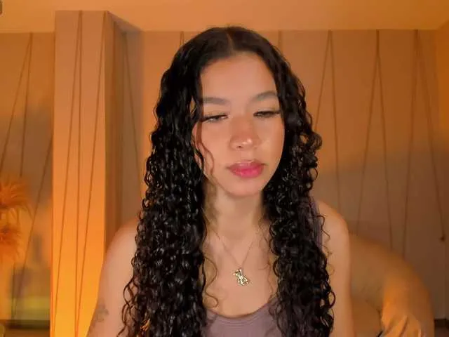 Chelsi16 – webcam model profile photo Image 11