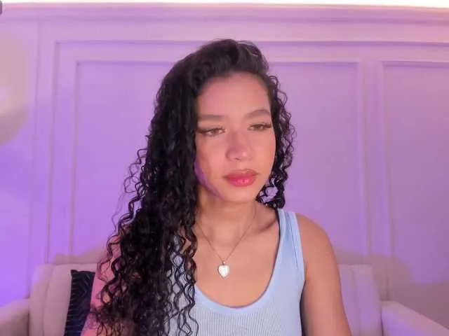 Chelsi16 – webcam model profile photo Image 7